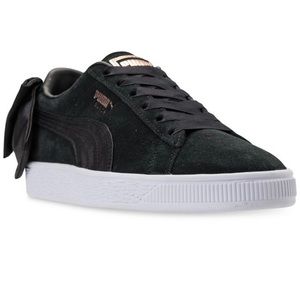 Suede Bow Women Pumas